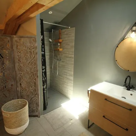 Camp Basque // Maison Erribera //